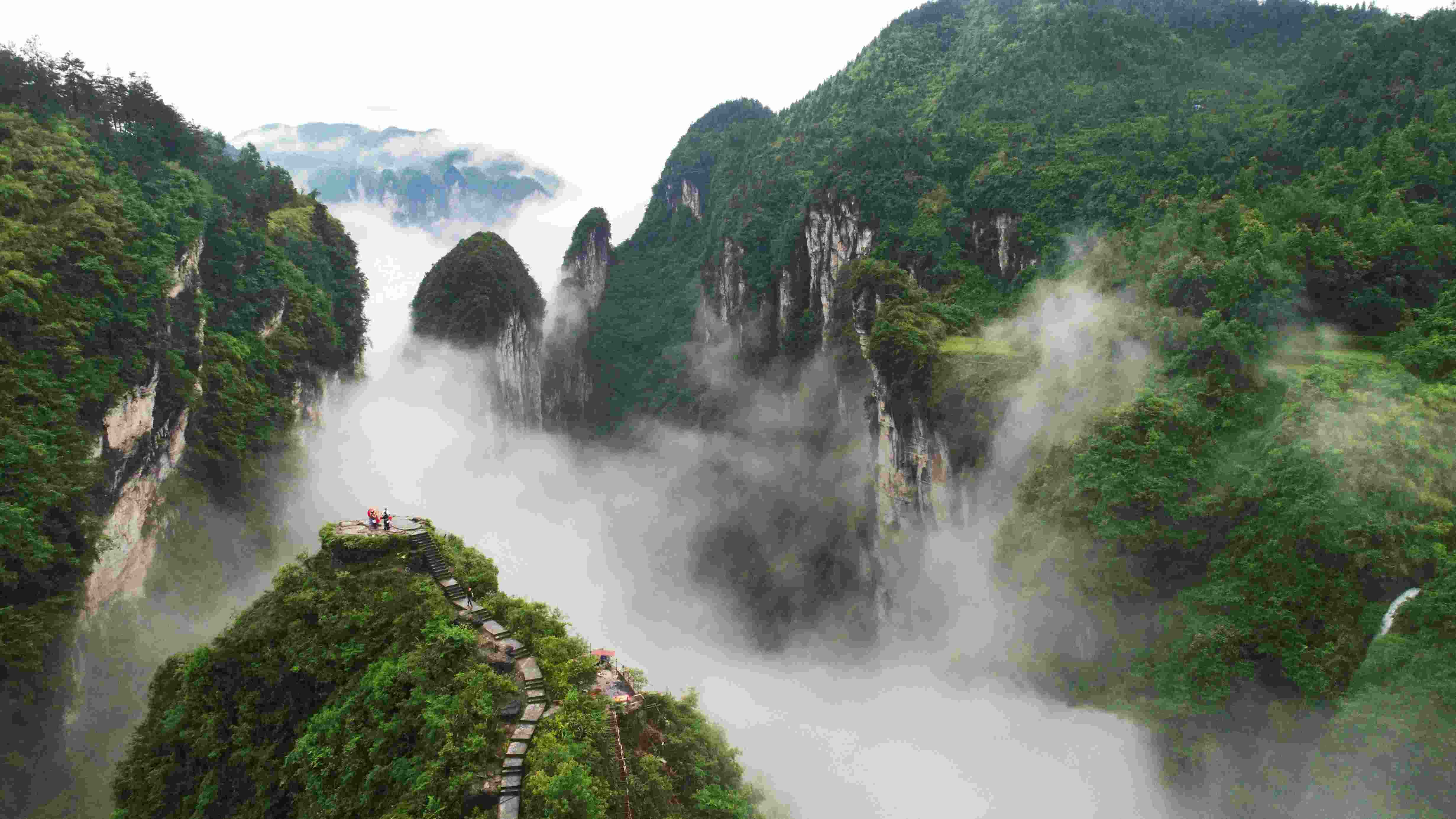 湖南矮寨國家森林公園。受訪者供圖