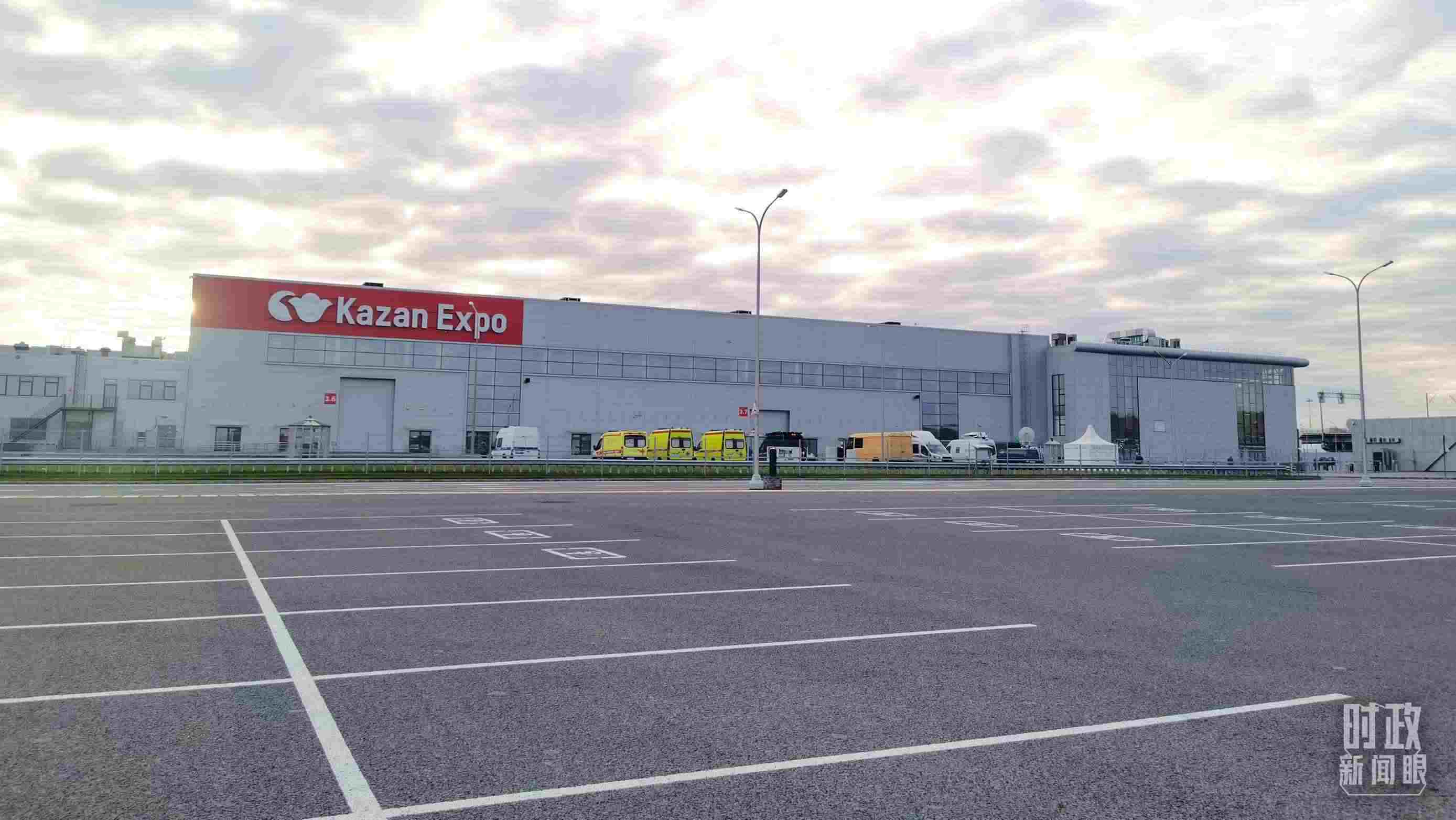 △ 喀山會(huì)展中心。（總臺(tái)央視記者曹亞星拍攝）