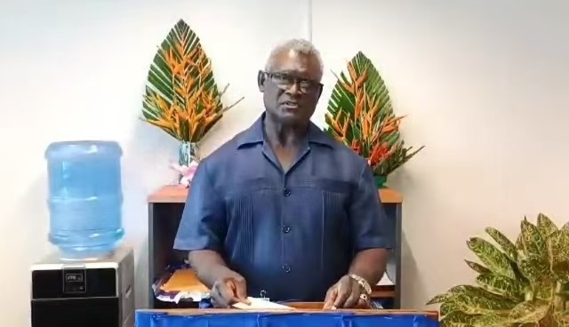 所羅門(mén)群島前總理、現(xiàn)任財(cái)政與國(guó)庫(kù)部長(zhǎng)梅納西·索加瓦雷以視頻形式向論壇致辭（主辦方供圖）