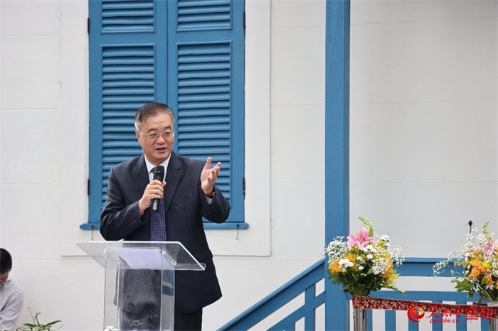 中國駐巴西大使祝青橋在開園儀式上發(fā)表致辭。人民網(wǎng)記者 張志文攝