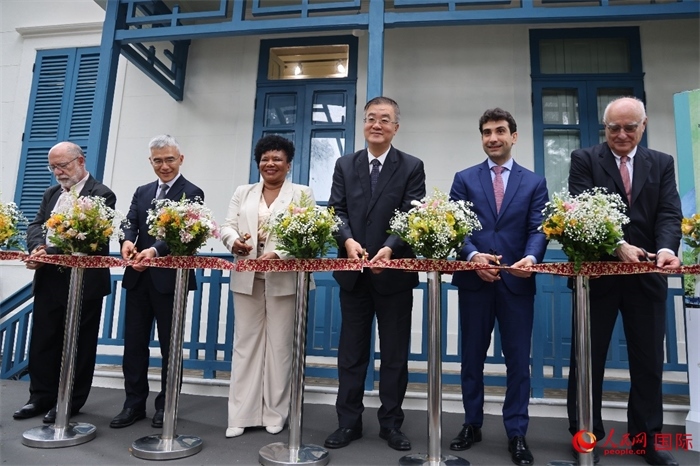 活動(dòng)上，中巴嘉賓共同為“茶緣·中巴友誼園”剪彩，標(biāo)志著中巴友誼園中“茶之道”展覽正式開幕。人民網(wǎng)記者 張志文攝