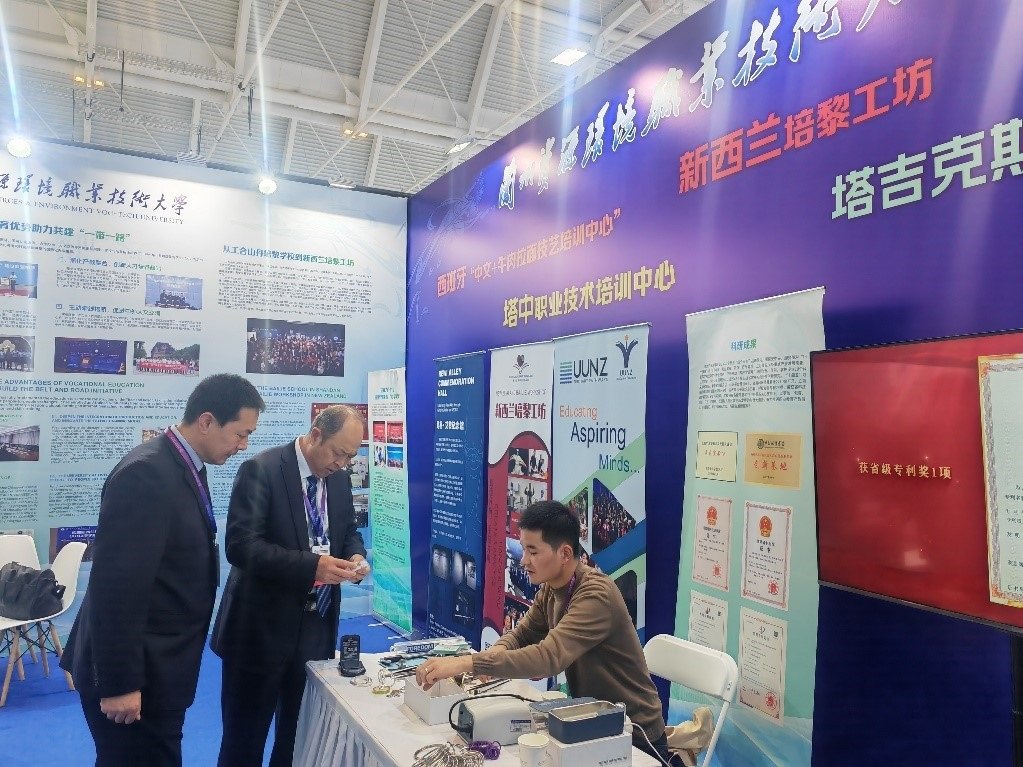 展臺現(xiàn)場。蘭州資源環(huán)境職業(yè)技術(shù)大學供圖