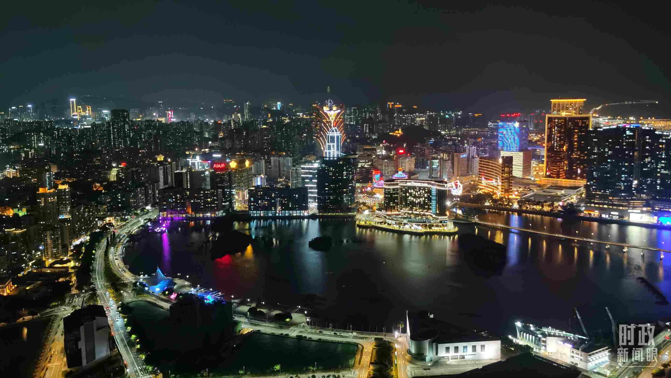 △澳門夜景。（總臺央視記者曹亞星拍攝）
