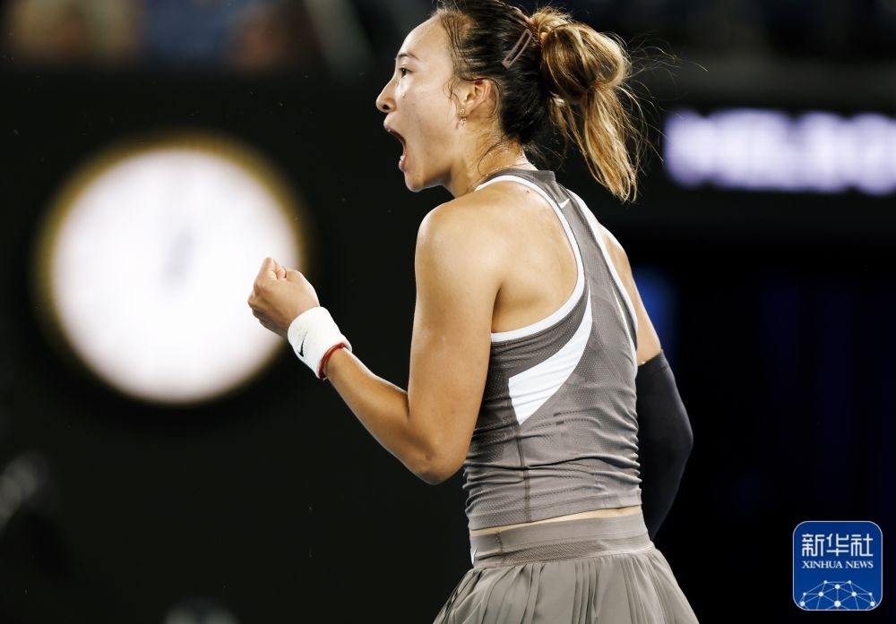 ↑鄭欽文在比賽中慶祝得分。新華社記者 馬平 攝