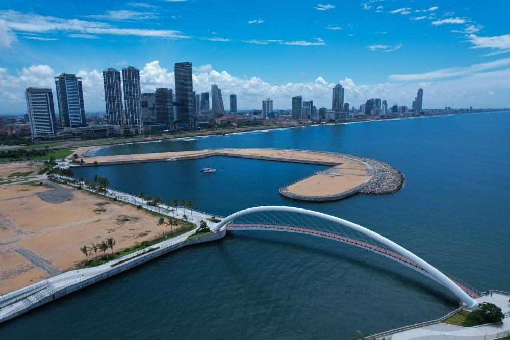 這是2024年10月26日在斯里蘭卡科倫坡港口城拍攝的城市風(fēng)光。新華社發(fā)（科倫坡港口城供圖）