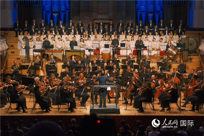 奧克蘭市政廳《空海》交響曲演出現(xiàn)場。張波若攝