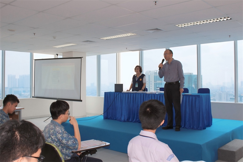 王思平參贊考前致辭。印尼雅加達(dá)華文教育協(xié)調(diào)機(jī)構(gòu)供圖