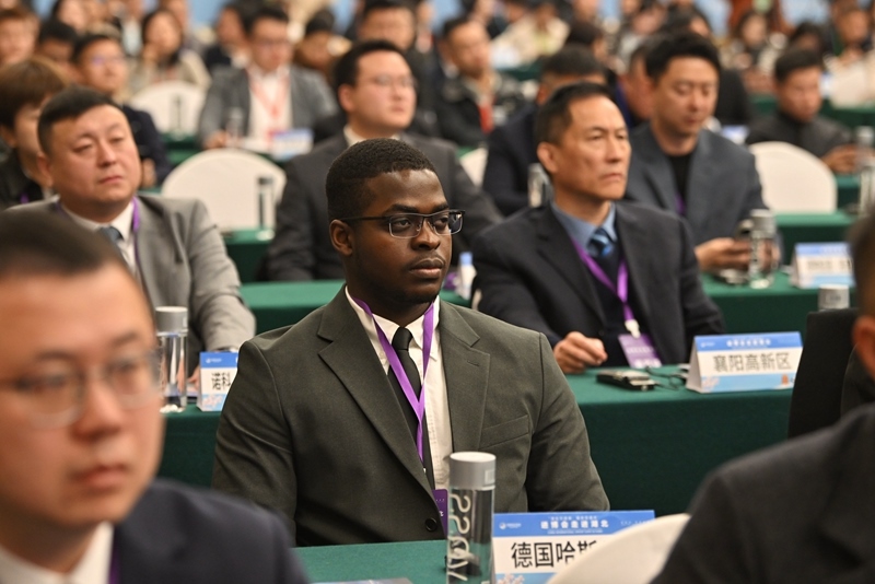 外企代表參加“進(jìn)博會走進(jìn)湖北”活動主題推介會。人民網(wǎng)記者 翁奇羽攝