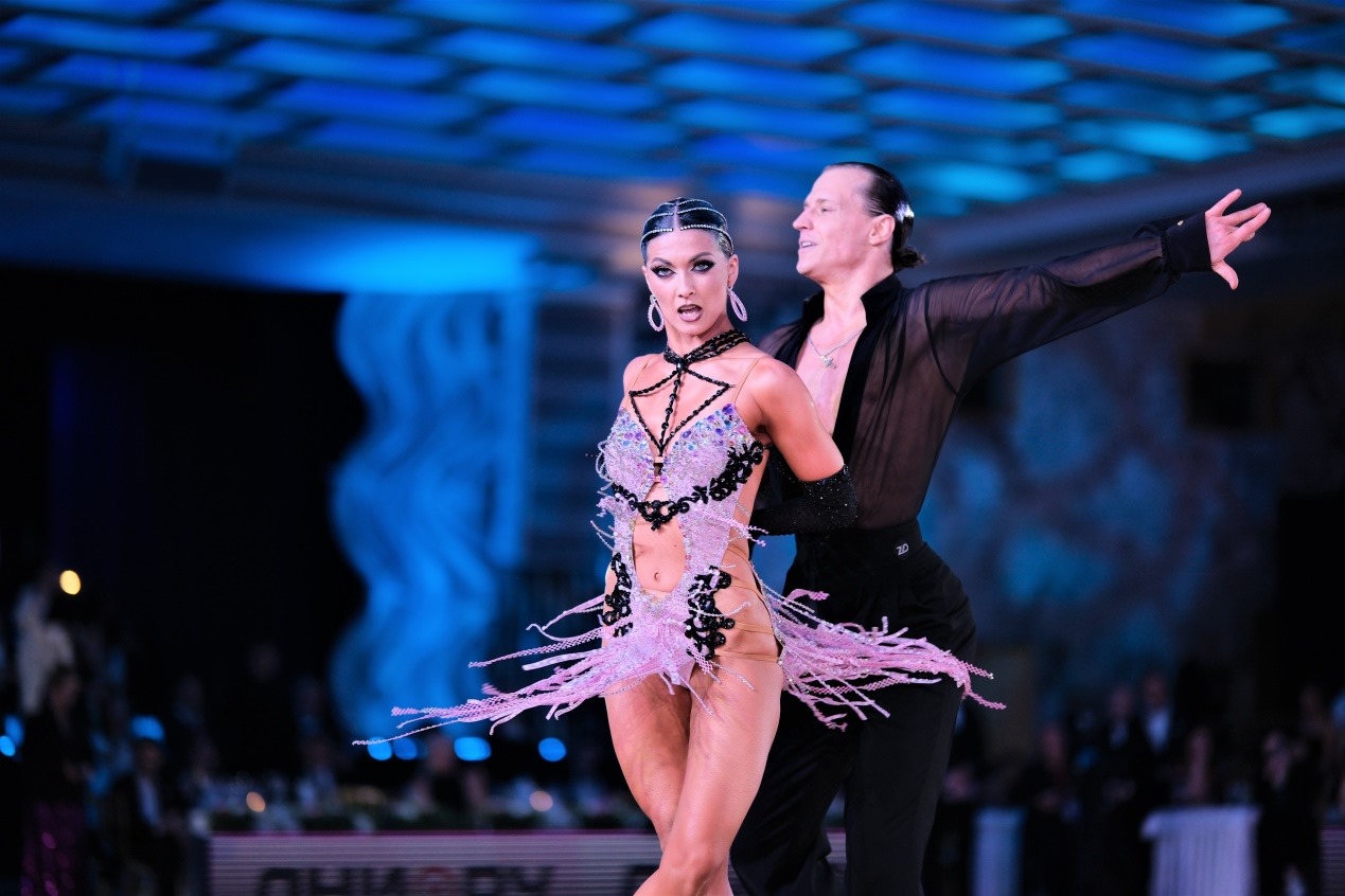 第七屆“克里姆林宮杯”國標(biāo)舞錦標(biāo)賽現(xiàn)場。于子恒攝