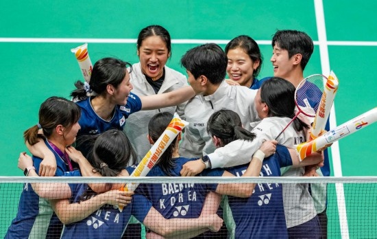 5月3日，韓國(guó)隊(duì)?wèi)c祝晉級(jí)決賽。新華社記者 孫非 攝