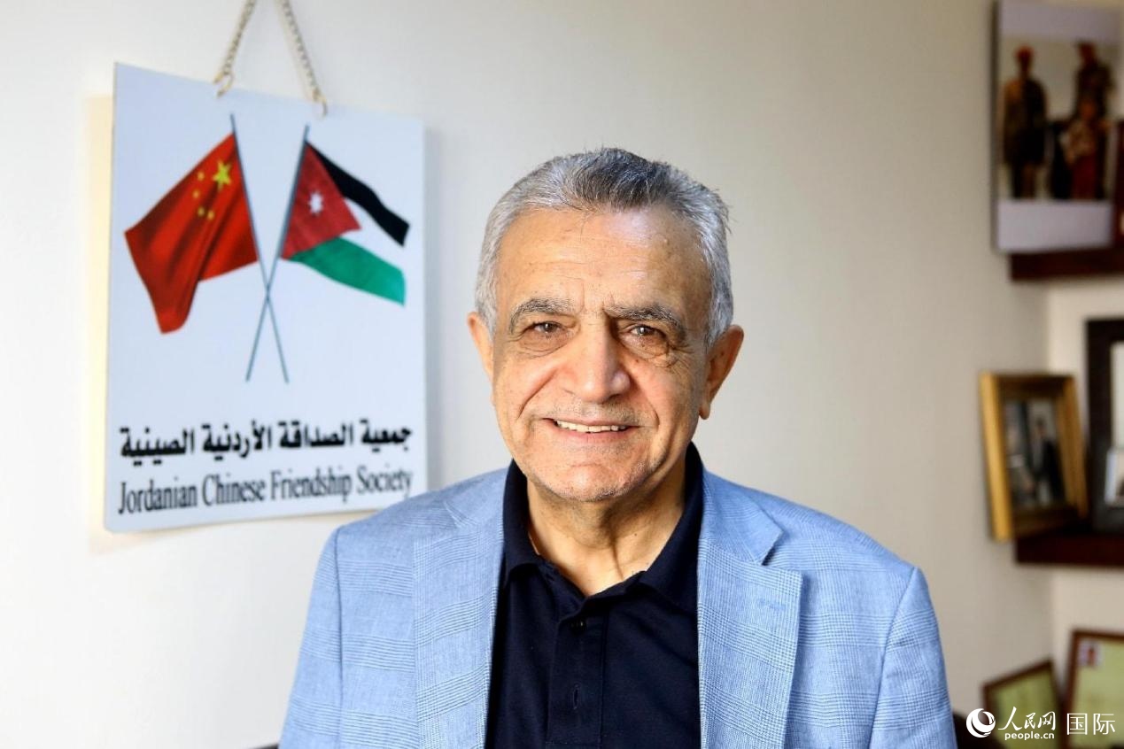 圖為約中友協(xié)主席賈邁勒·達(dá)穆爾。人民網(wǎng)納達(dá)爾·達(dá)烏德攝