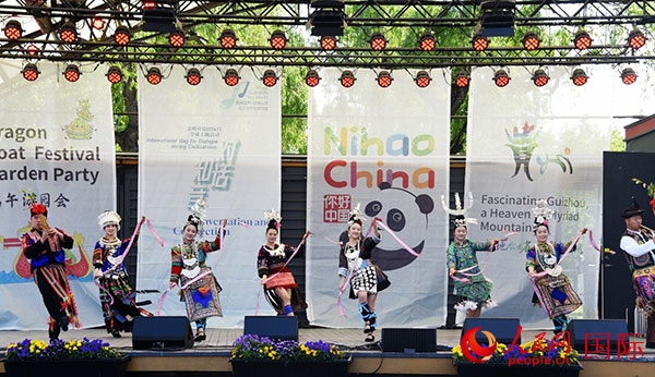 舞蹈《迎客歌》。人民網(wǎng)記者 殷淼